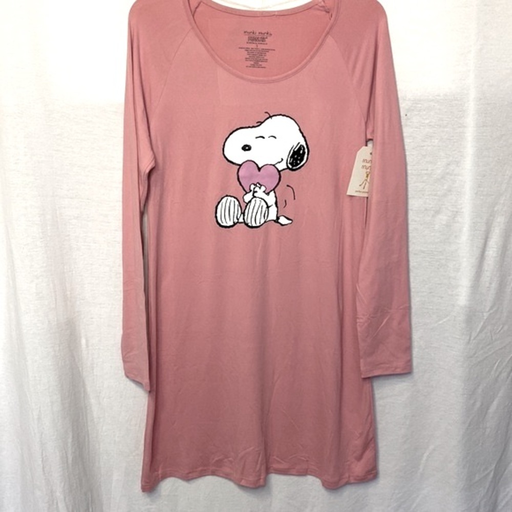 Munki Munki Snoopy Sleepwear NWT! Size S Super cute Peanuts Snoopy design